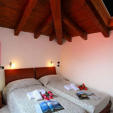 2 Appartement Acquaseria